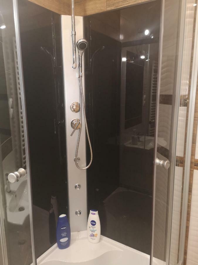 Apartament Przy Aquaparku Daire Radom Dış mekan fotoğraf