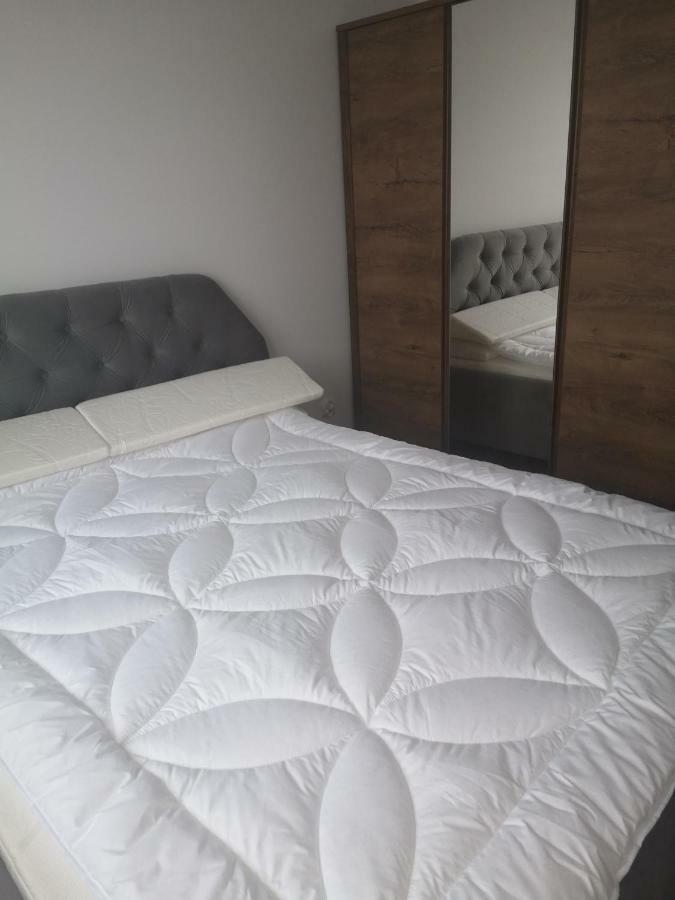 Apartament Przy Aquaparku Daire Radom Dış mekan fotoğraf
